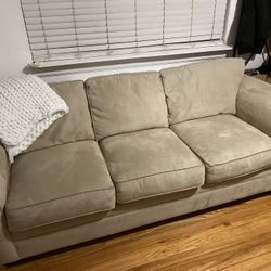 Couch Great Condition