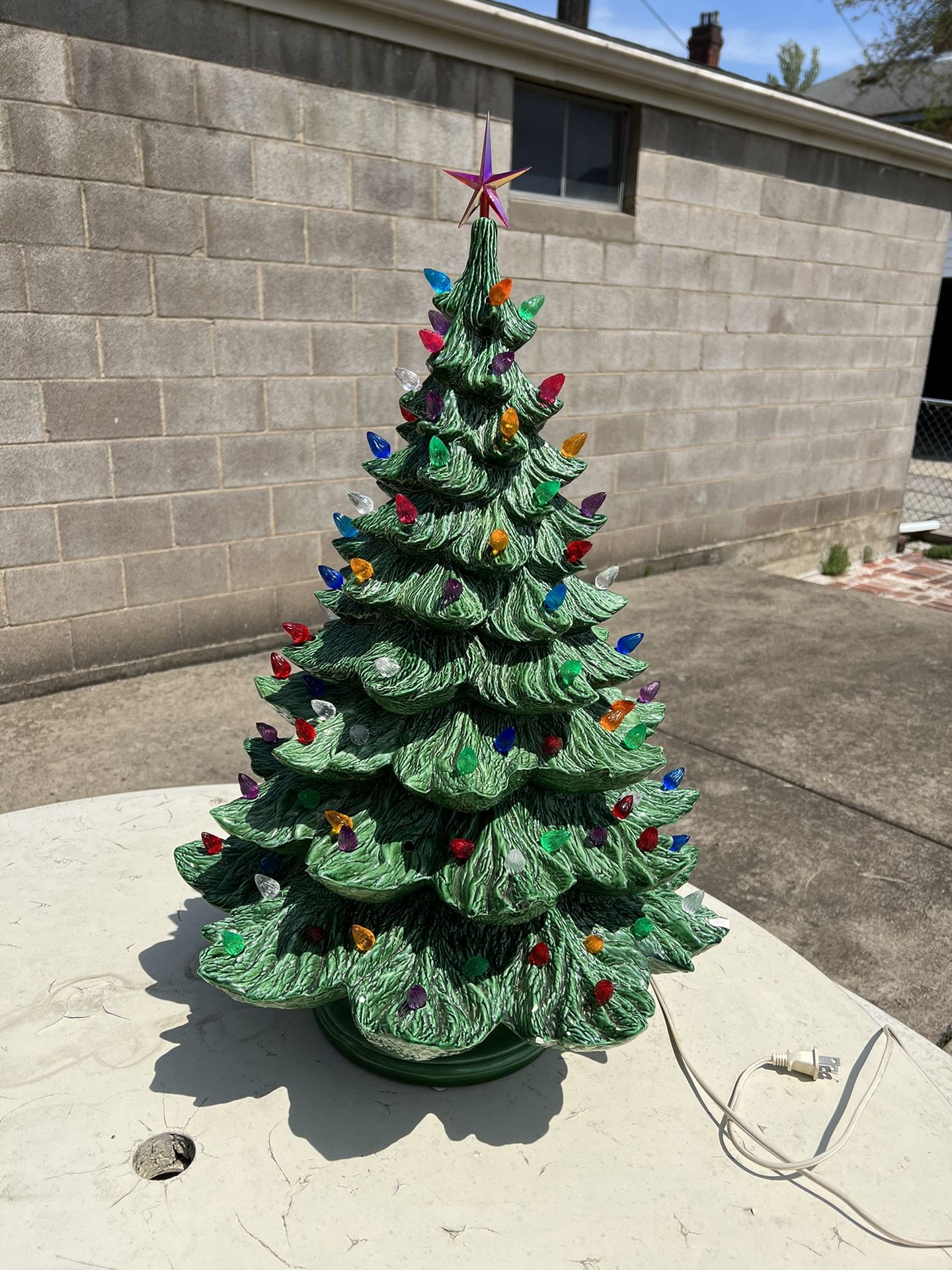 VINTAGE CERAMIC CHRISTMAS TREE for Sale in Pittsburgh, PA OfferUp