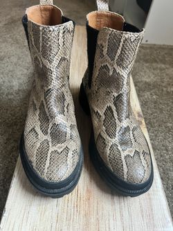 Lucky Brand Snake Chelsea Boots Size 8