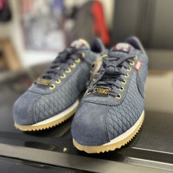 New Nike Cortez x Mister Cartoon Size 9