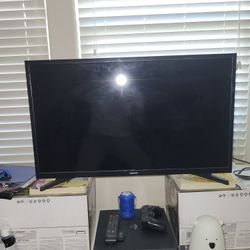 1080p 30 Inch Smart TV For PS5 & Xbox (2018) Samsung