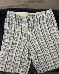 Men short 34