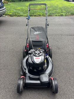 Craftsman 22” Platinum 190cc Self Propelled lawn mower , LOOKS / RUNS OUTSTANDING!