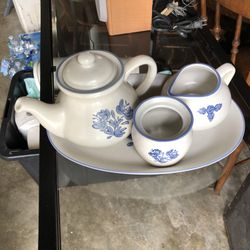 Beautiful Blue Classic Collection China Sets 