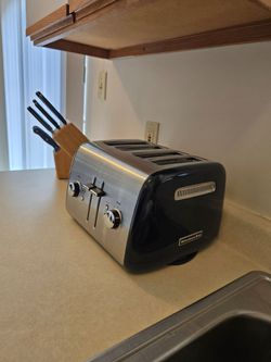 KitchenAid Stainless steel 4 slice toaster.