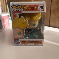 Super Saiyan Trunks With Sword Vinyl Figure