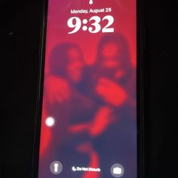 Black iPhone 11