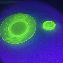 Vintage Uranium Glass Cellar/plate