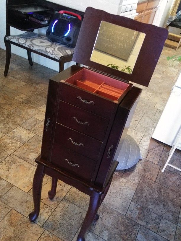 Very Nice Jewelry Box