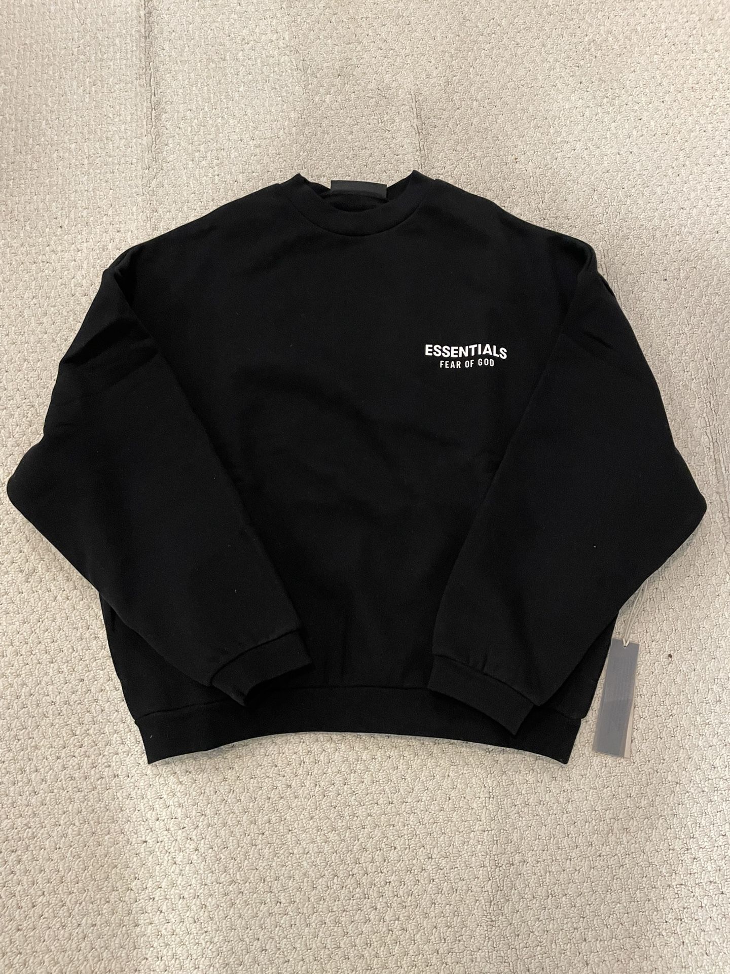 Essentials Crew Neck