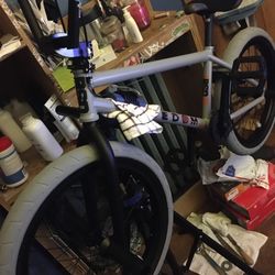 CUSTOM BSD BMX