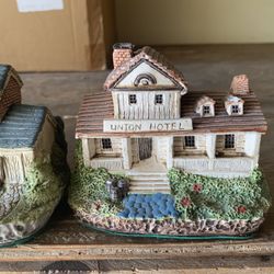 Ceramic Train Houses Or Decor