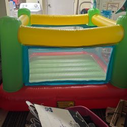 Kids Mini Moon Bounce 