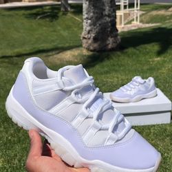 Women’s Jordan 11 Lows 