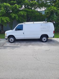 2009 Ford E-150