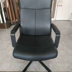 Black Leather Office Chair 