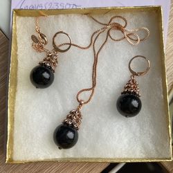 Beautiful Brazilian Rose Gold Necklace Set