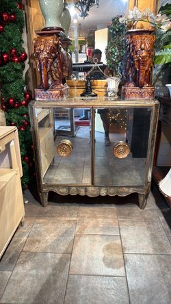 Antique cabinet 39 wide 18 deep 36 tall