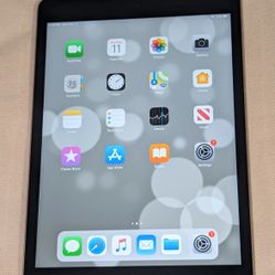 VERY Nice APPLE iPad MINI 3  WIFI PLUS 4G CELLULAR UNLOCKED  