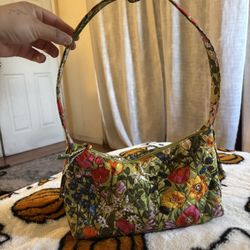 Vera Bradley meadow bouquet Shoulder bag