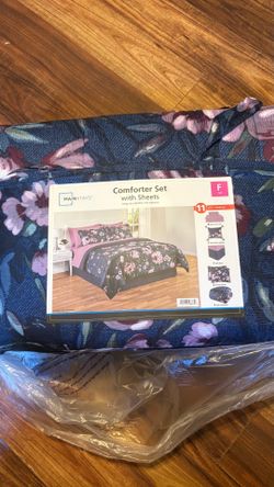 11 piece comforter set, full, includes sheets