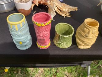 Tiki set