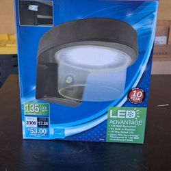 Dust To Dawn LED, Lighting  .New" Wall  Outdoor Lighting 