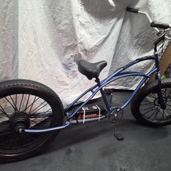 Custom Stretch Cruiser Bike