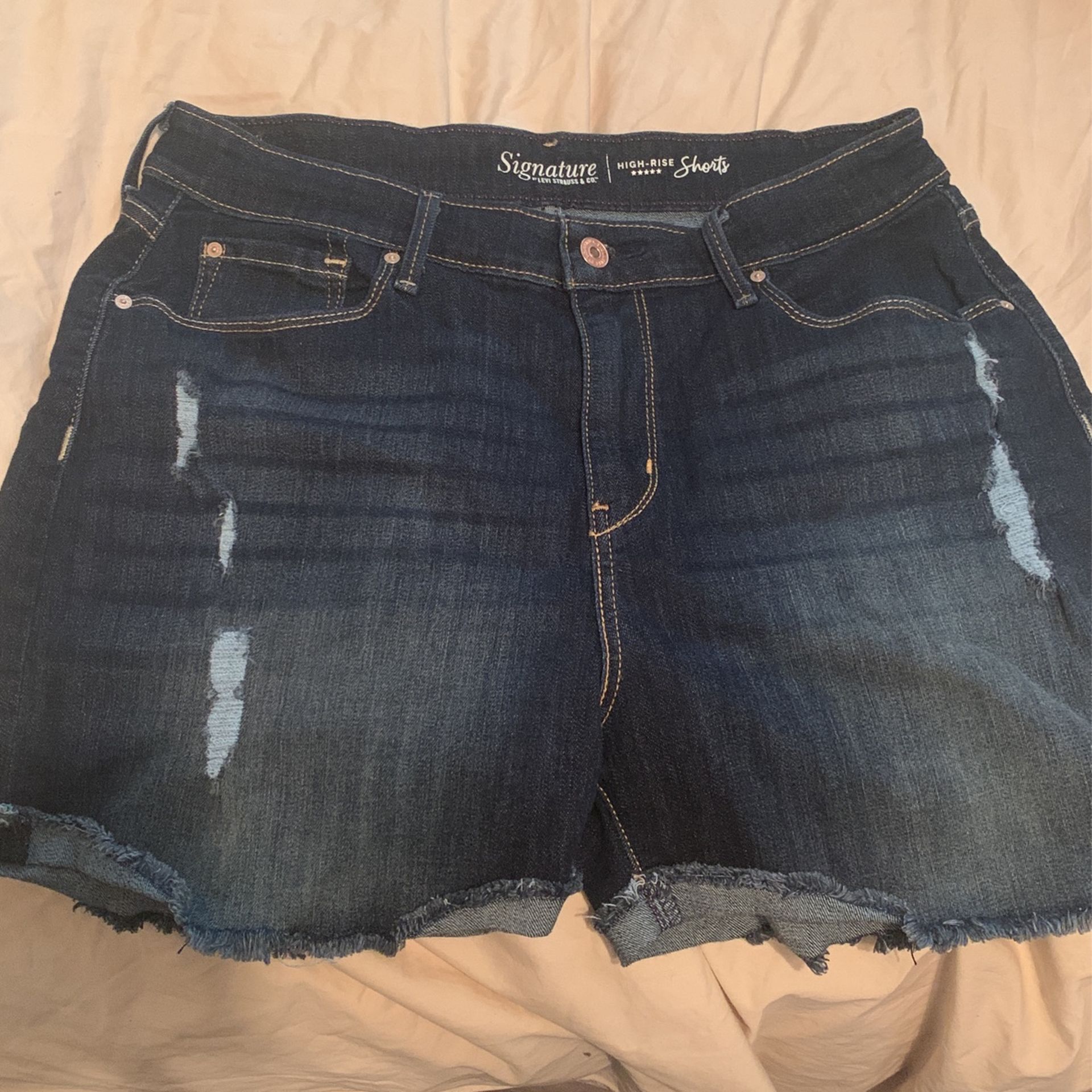 Levi’s Shorts