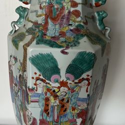 Old Chinese Porcelain Vase 17”