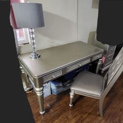 Desk With Lamp Chair