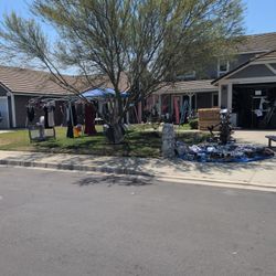 Yard Sale 