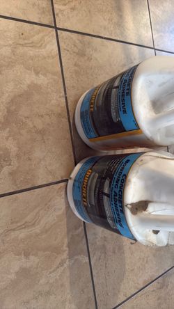 Concrete glue