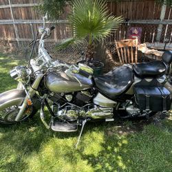 Yamaha Vstar 2002