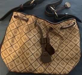 Women’s Dooney And Bourke Designer Purse Bag