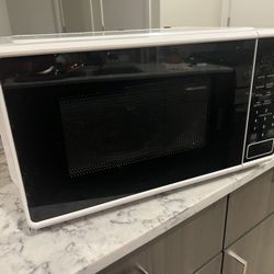Microwave oven