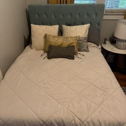 Full Size Bed And mattress 