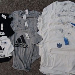 Adidas T-shirt