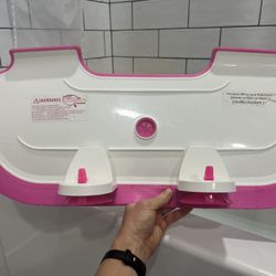 Baby Dam Bath Barrier