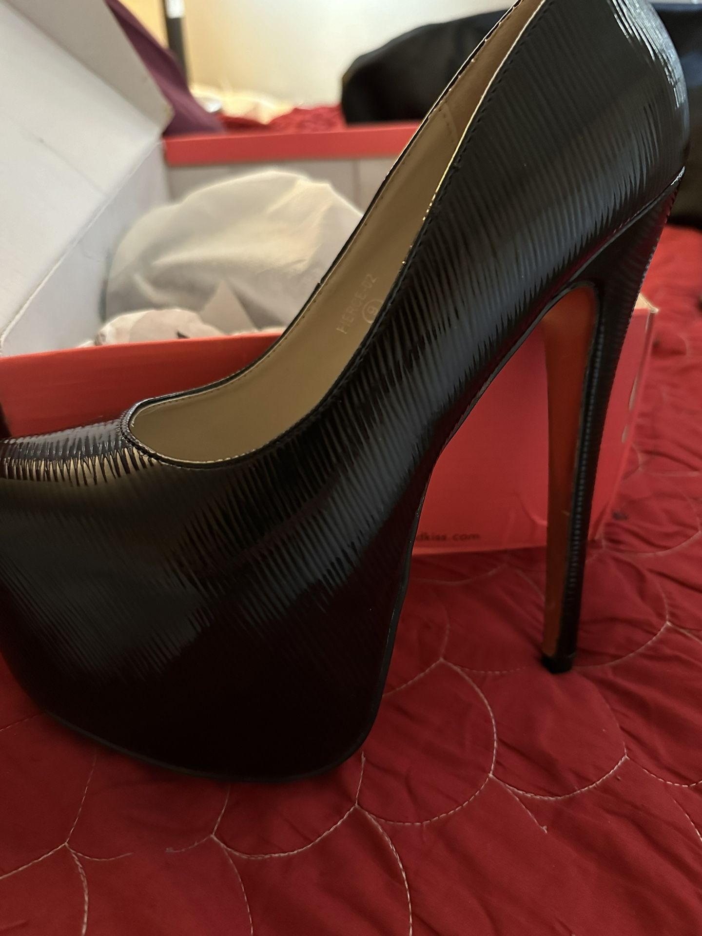 Redkiss Stilettos Black Red Kiss Goth Gothic Heels Size 9 Emo Alternative Grunge Dominatryx Bdsm Exotic Dancer Club Festival Rave Bondage Witch Wit