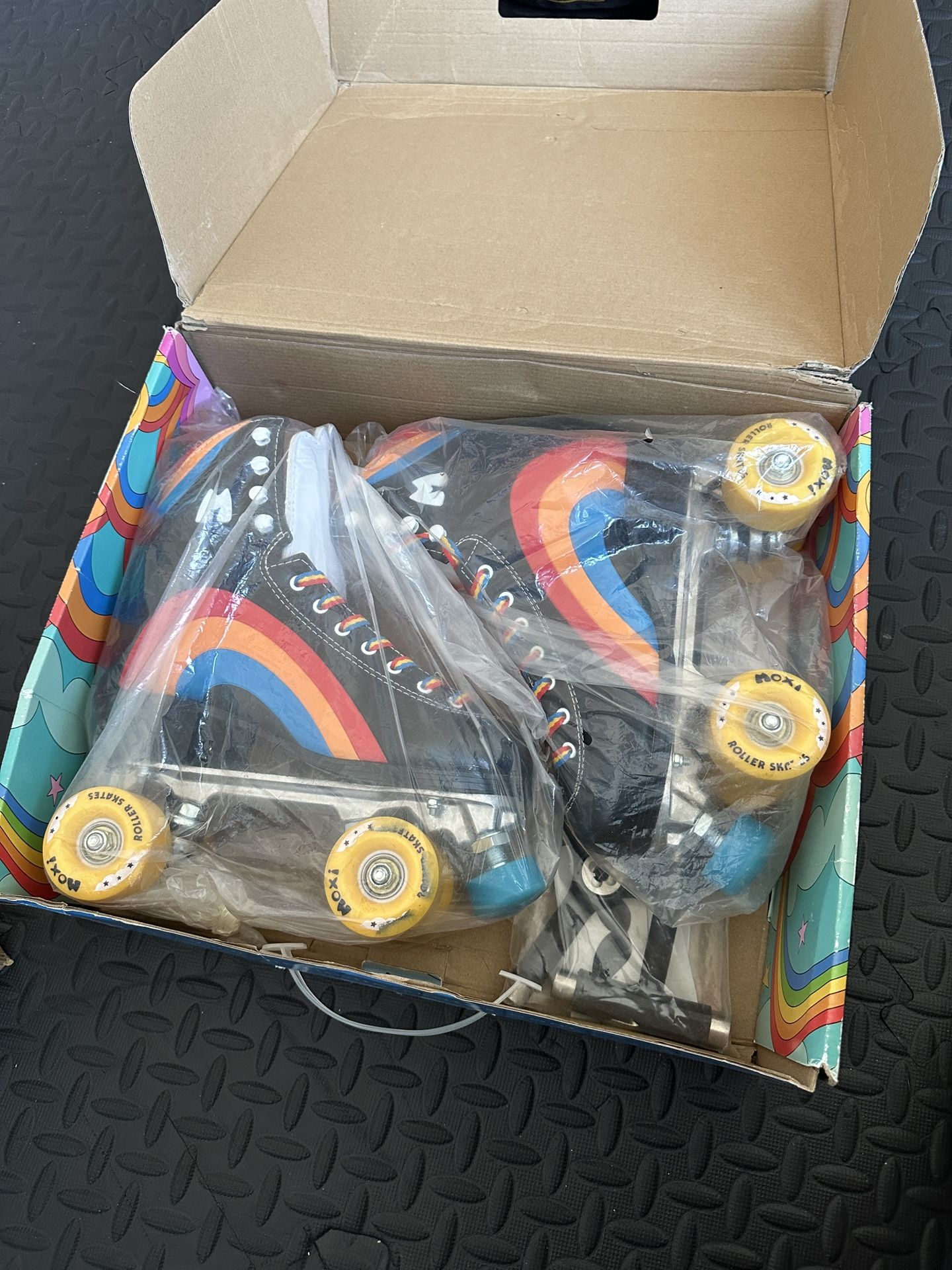 Moxi Skates Size 7