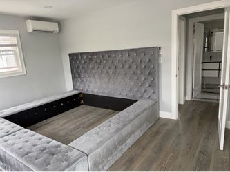 King bed frame & headboard