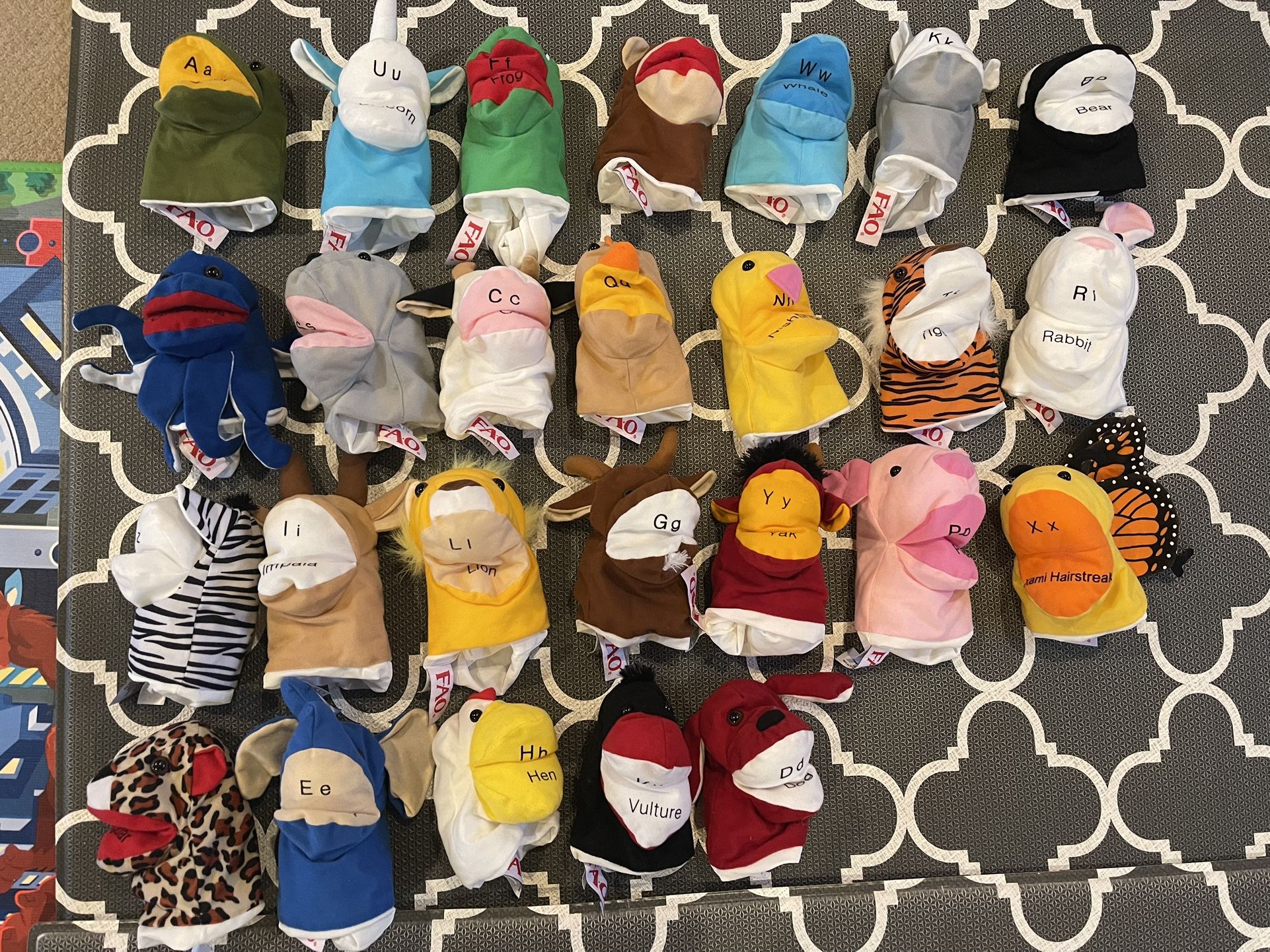 Fao schwarz puppets deals