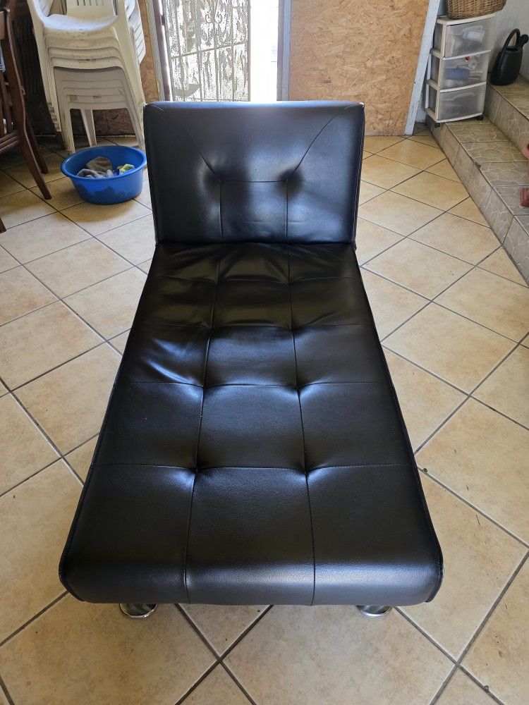 Day bed