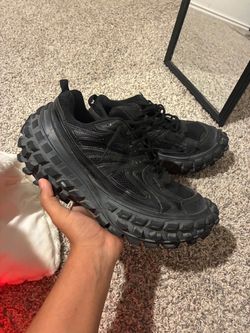 Balenciaga defenders