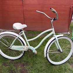 Huffy & Urban Beach Cruiser Bikes