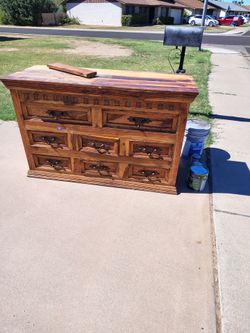 FREE Curb Drop Paint and Dresser