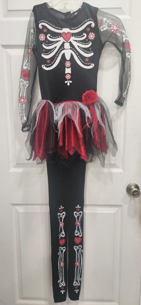 Girls Halloween Custome Age 5 To 7