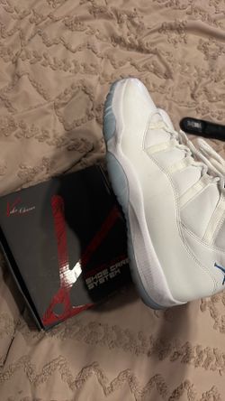 Air Jordan 11’s Retro ‘Legend Blue / Colombia’ 2024 with Shoe Cleaner