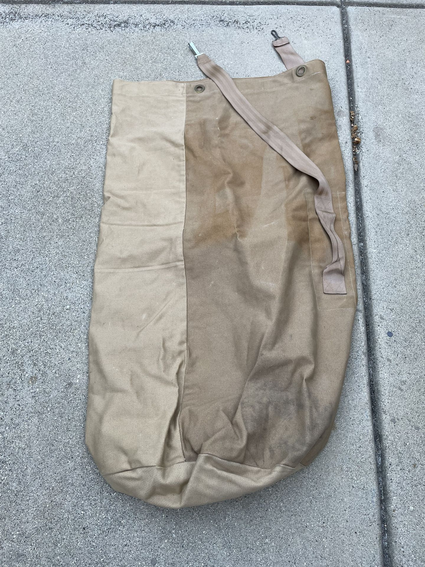 Vintage Army Brown/Tan Army Duffle Bag